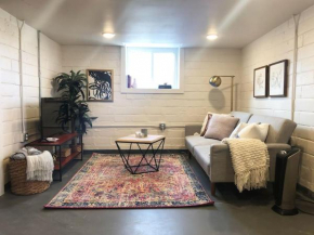 Cozy Apartment just south of Ingersoll